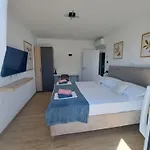 Apartman M&m Luxury Petrčane