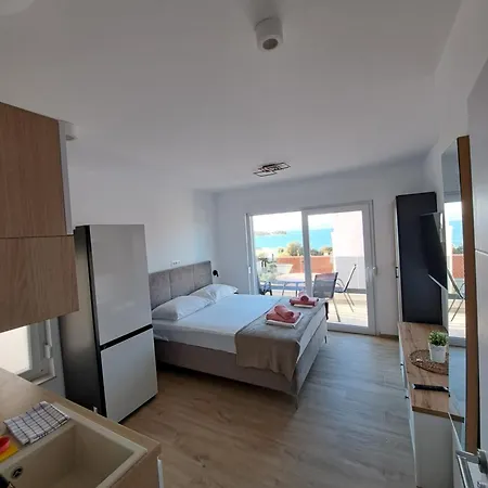 M&M Luxury Apartments *