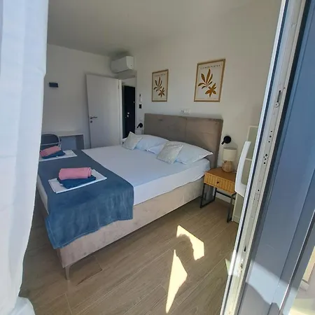 M&M Luxury Apartments Apartman