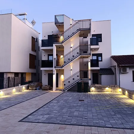 M&m Luxury Apartamento *