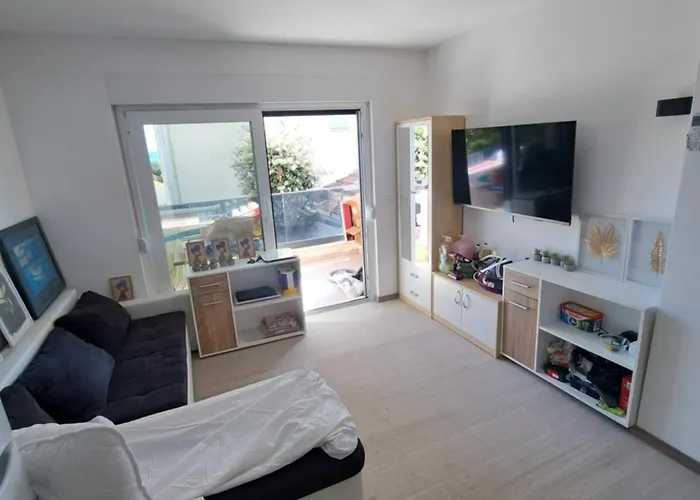 M&m Luxury * Петрчане