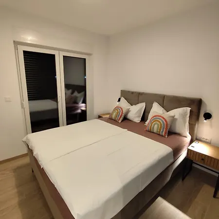 M&m Luxury Apartament Petrčane